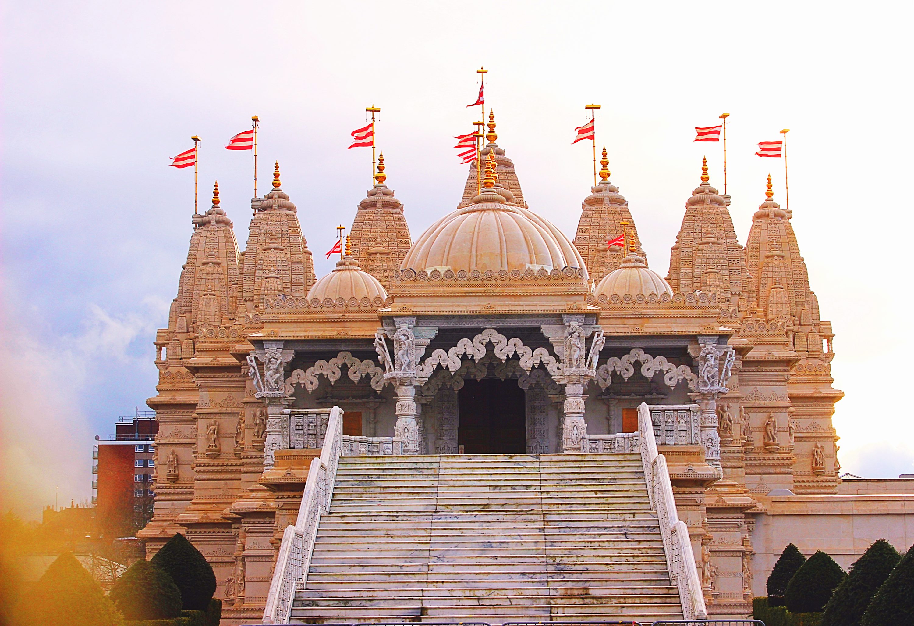 TEMPLE TOUR
